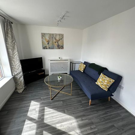 Suites By Rehoboth - Abbey Wood Station - London Zone 4 Экстерьер фото